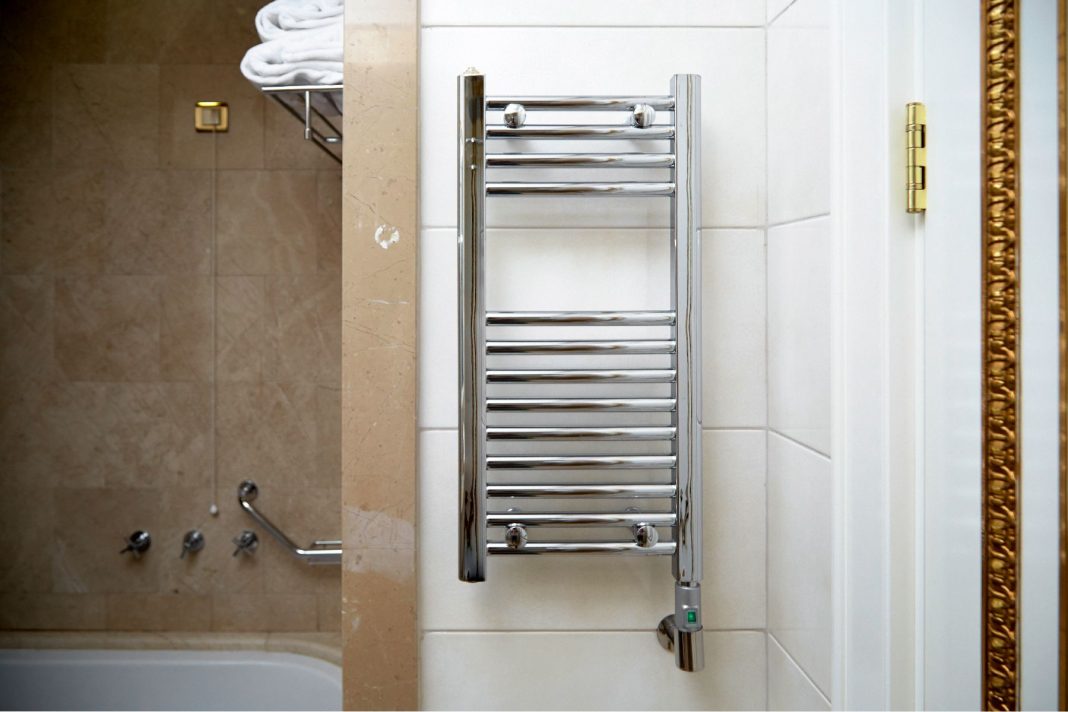 seche serviette chauffage de salle de bain
